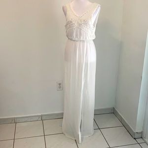 Cute women dress for the beach white color